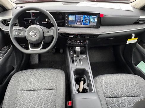 New 2026 Nissan Kicks SV image 10