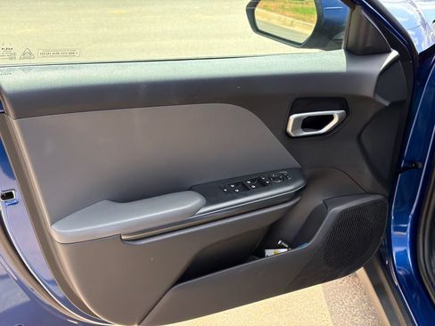 Used 2025 Kia K4 FWD image 10