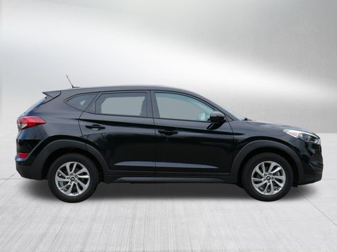 Used 2017 Hyundai Tucson SE FWD image 8
