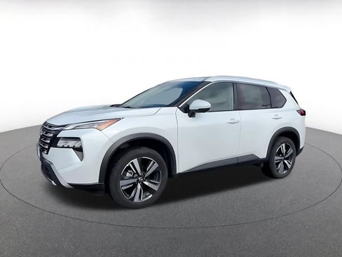 Used 2026 Nissan Rogue SL AWD/4WD image 7