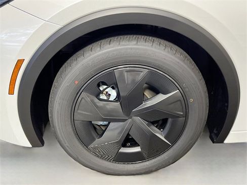 New 2026 Toyota Prius Plug-In Hybrid image 11