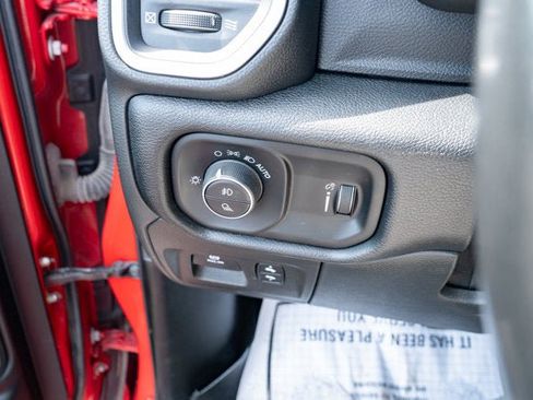 Certified 2022 RAM 1500 Big Horn AWD/4WD image 25