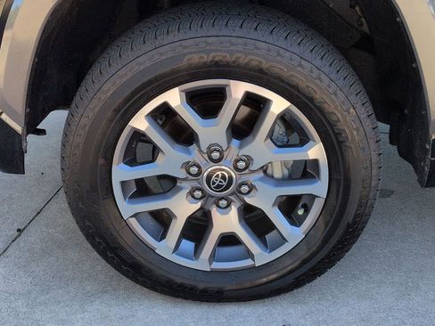 Used 2024 Toyota Tundra 1794 Edition image 28