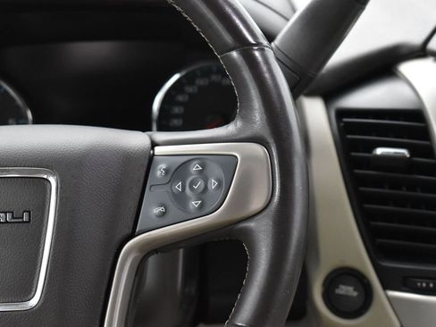 Used 2019 GMC Yukon XL Denali w/ Denali Ultimate Package image 19