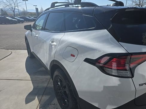 New 2025 Kia Sportage X-Pro image 4