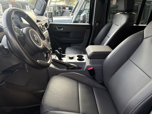 New 2025 INEOS Grenadier image 12