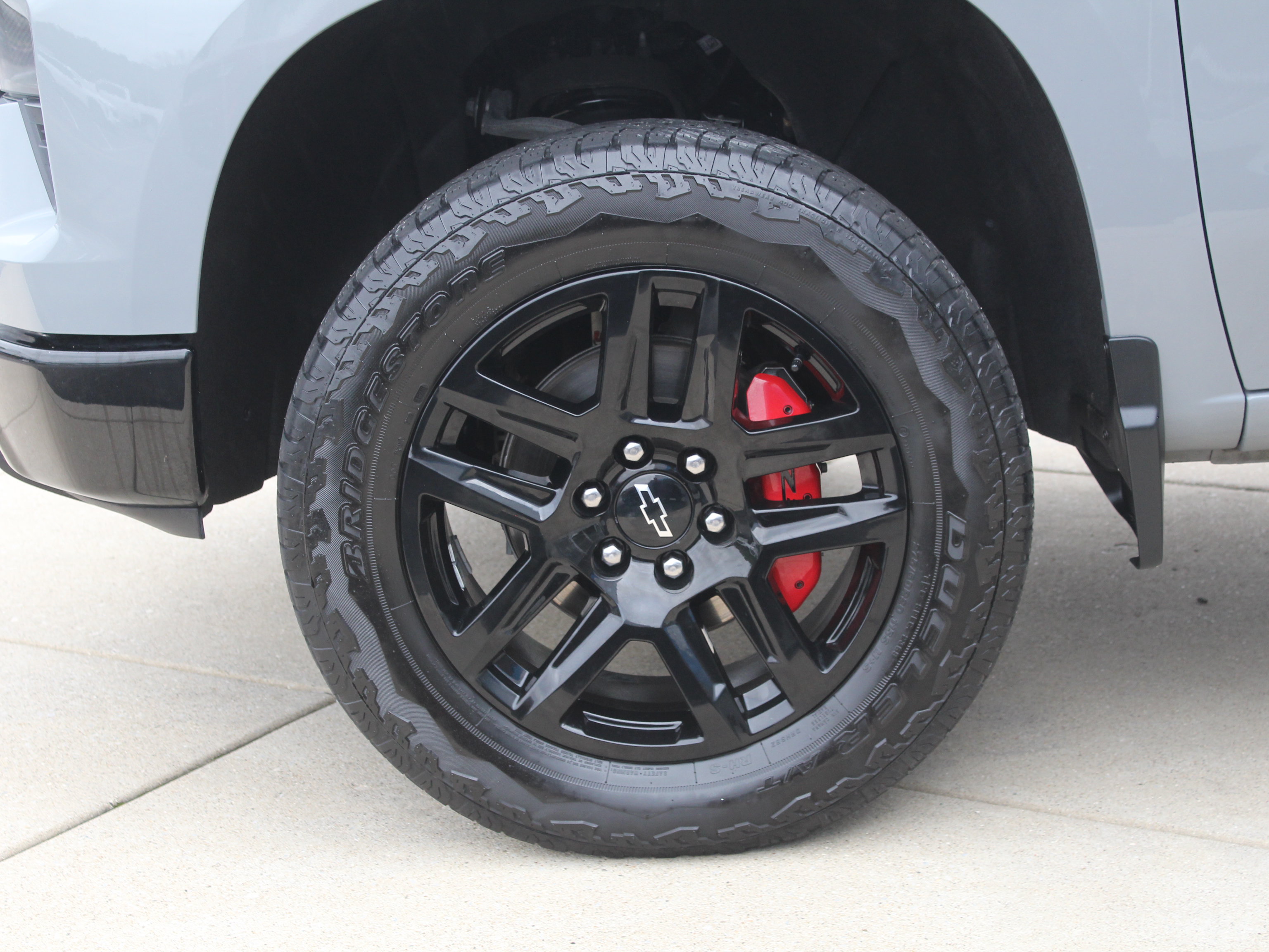 Certified 2024 Chevrolet Silverado 1500 Custom Trail Boss w/ LPO, Dark Essentials Package AWD/4WD image 32