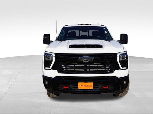 Certified 2026 Chevrolet Silverado 3500 LTZ w/ LTZ Plus Package AWD/4WD image 12