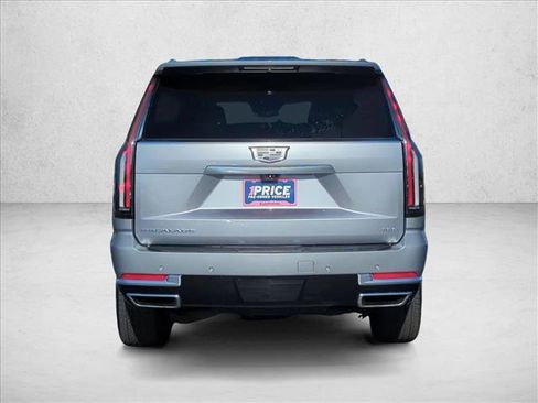 Used 2025 Cadillac Escalade Premium Luxury w/ LPO, Radiant Package image 7