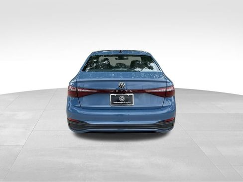New 2026 Volkswagen Jetta Sport FWD image 4