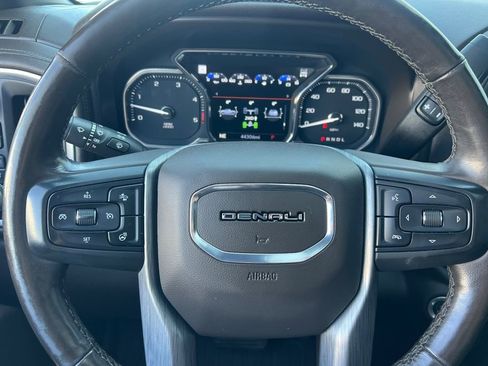 Used 2020 GMC Sierra 2500 Denali w/ Denali Ultimate Package image 24