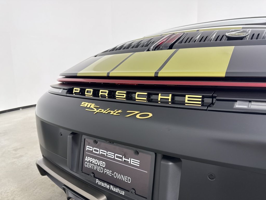Certified 2026 Porsche 911 Carrera 4 GTS AWD/4WD image 18