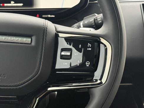 New 2025 Land Rover Range Rover Sport Dynamic SE image 18