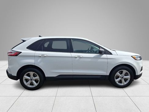 Used 2022 Ford Edge SE AWD/4WD image 8