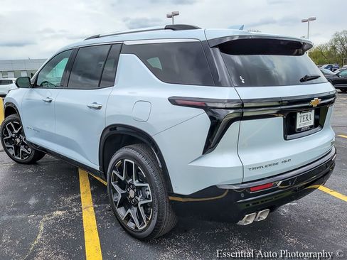 New 2026 Chevrolet Traverse High Country w/ LPO, Floor Liner Package AWD/4WD image 7