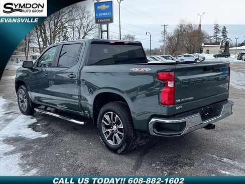 Used 2025 Chevrolet Silverado 1500 LT image 4