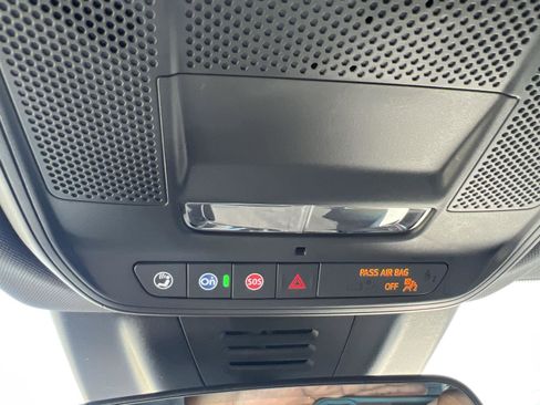 New 2026 Chevrolet Equinox EV LT image 35