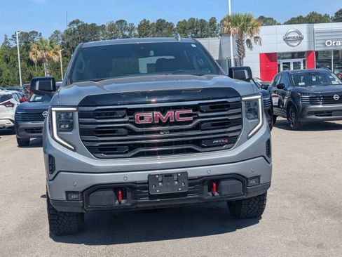 Used 2025 GMC Sierra 1500 AT4 AWD/4WD image 8