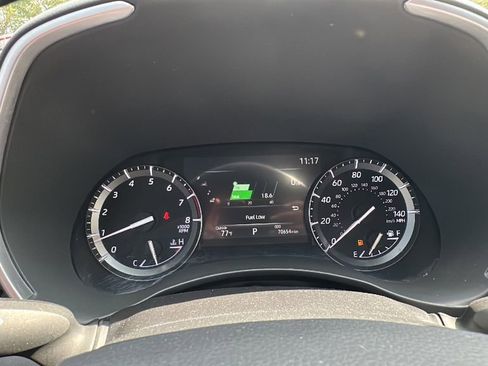 Used 2021 Toyota Highlander XSE image 26