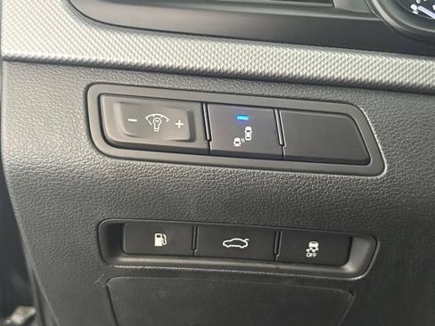 Used 2018 Hyundai Sonata SE FWD image 13