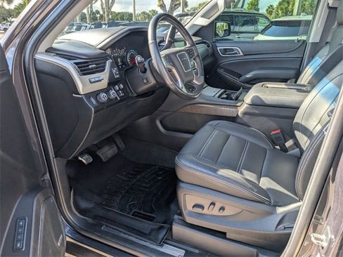 Used 2018 GMC Yukon Denali w/ Open Road Package image 11