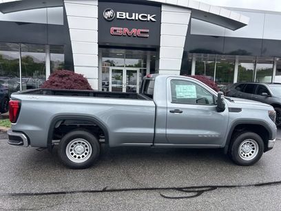 New 2026 GMC Sierra 1500 Pro w/ Pro Value Package