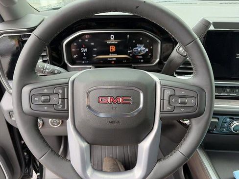 New 2026 GMC Sierra 2500 SLT AWD/4WD image 19