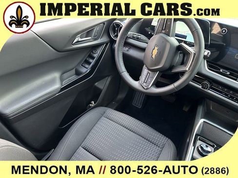 New 2026 Chevrolet Equinox LT w/ LPO, Floor Liner Package AWD/4WD image 15
