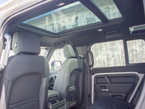 New 2026 Land Rover Defender 110 S AWD/4WD image 22