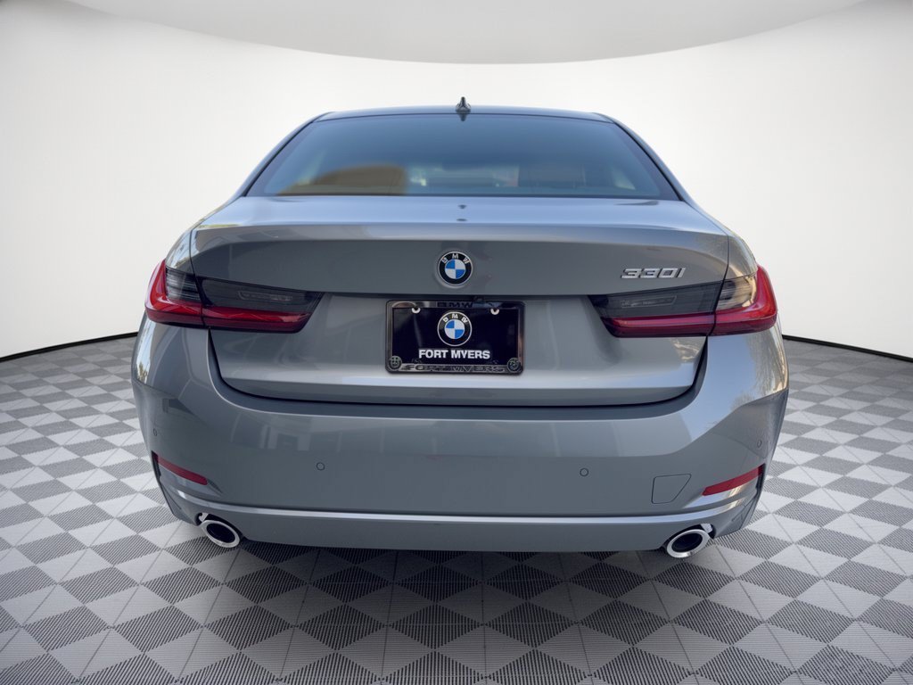 Used 2026 BMW 330i Sedan RWD image 11