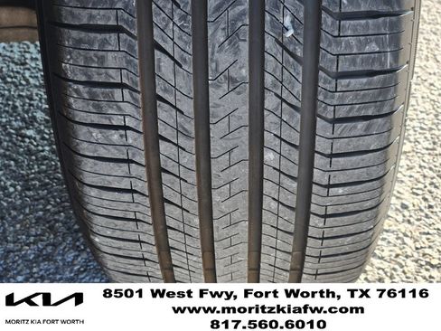 Used 2024 Jeep Wagoneer L Series II w/ Flexible Seating Group AWD/4WD image 10