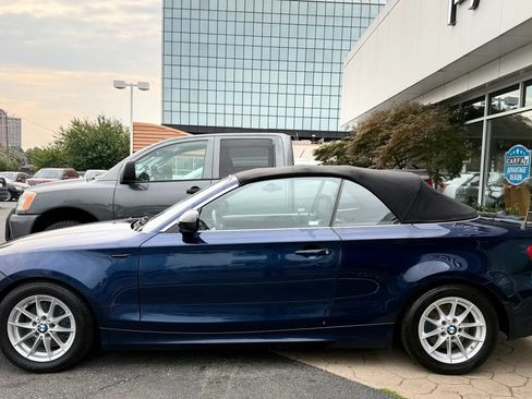 Used 2011 BMW 128i Convertible RWD image 6