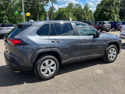 Used 2023 Toyota RAV4 LE AWD/4WD image 6