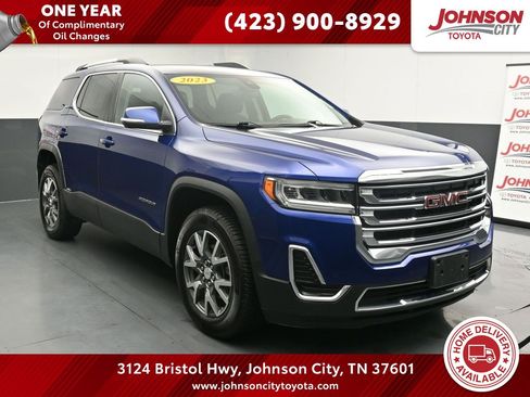 Used 2023 GMC Acadia SLE w/ Driver Convenience Package image 1