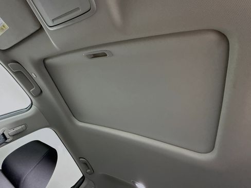 Certified 2025 Honda CR-V EX image 26