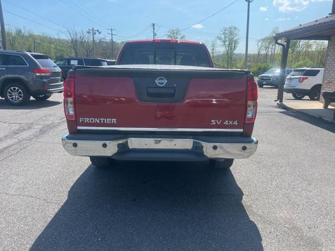 Used 2013 Nissan Frontier SV w/ SV Value Truck Pkg AWD/4WD image 7