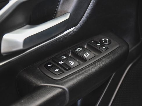 Used 2022 RAM 1500 Big Horn image 9