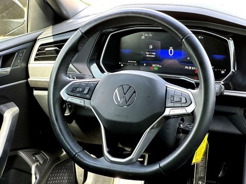 Used 2024 Volkswagen Jetta Sport image 30