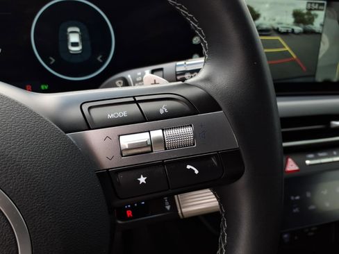 Certified 2025 Hyundai Sonata Limited FWD image 25