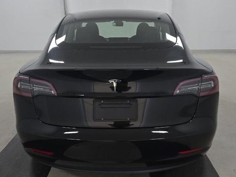 Used 2023 Tesla Model 3 Standard Range RWD image 4