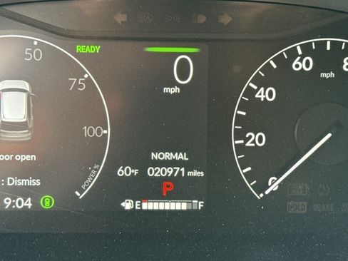 Used 2025 Honda CR-V Sport image 22