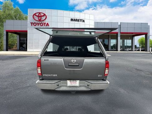 Used 2016 Nissan Frontier SV image 23
