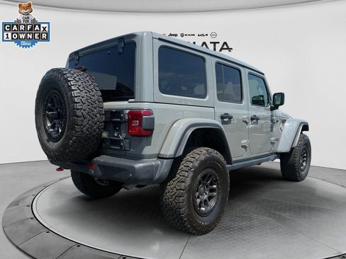 Used 2022 Jeep Wrangler Unlimited Rubicon w/ Xtreme Recon 35" Tire Package AWD/4WD image 5