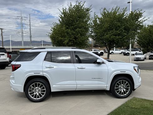 Used 2026 GMC Terrain Denali AWD/4WD image 6
