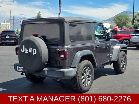 Used 2020 Jeep Wrangler Sport AWD/4WD image 3
