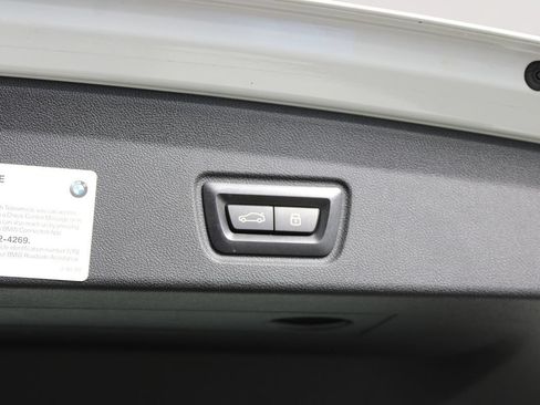 Used 2023 BMW i4 eDrive35 w/ Premium Package RWD image 33