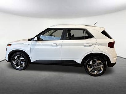 Used 2025 Hyundai Venue SEL