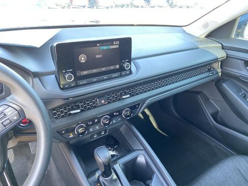 Used 2023 Honda Accord EX image 23