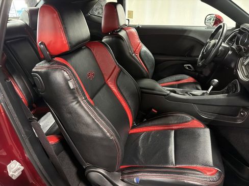Used 2022 Dodge Challenger R/T w/ Cold Weather Group RWD image 18