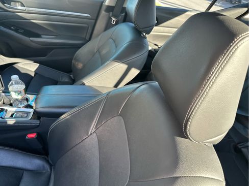 Used 2024 Nissan Altima 2.5 SL image 12